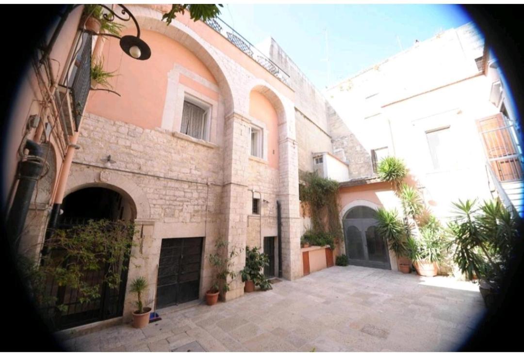 Saint Patrick Guest House Barletta Exterior foto