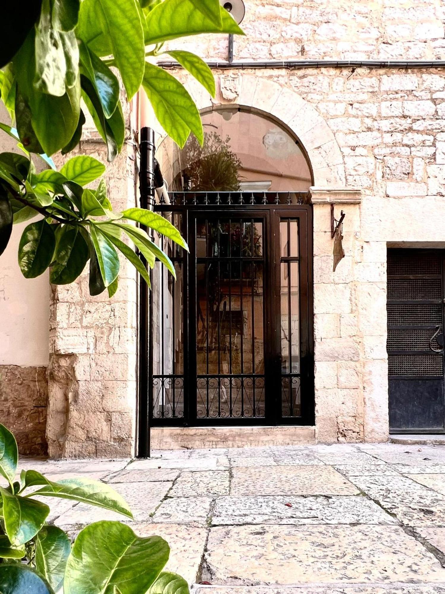 Saint Patrick Guest House Barletta Exterior foto