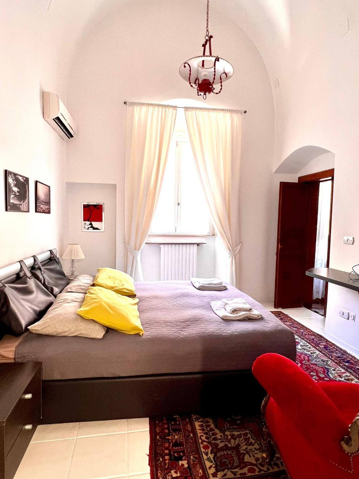 Saint Patrick Guest House Barletta Exterior foto