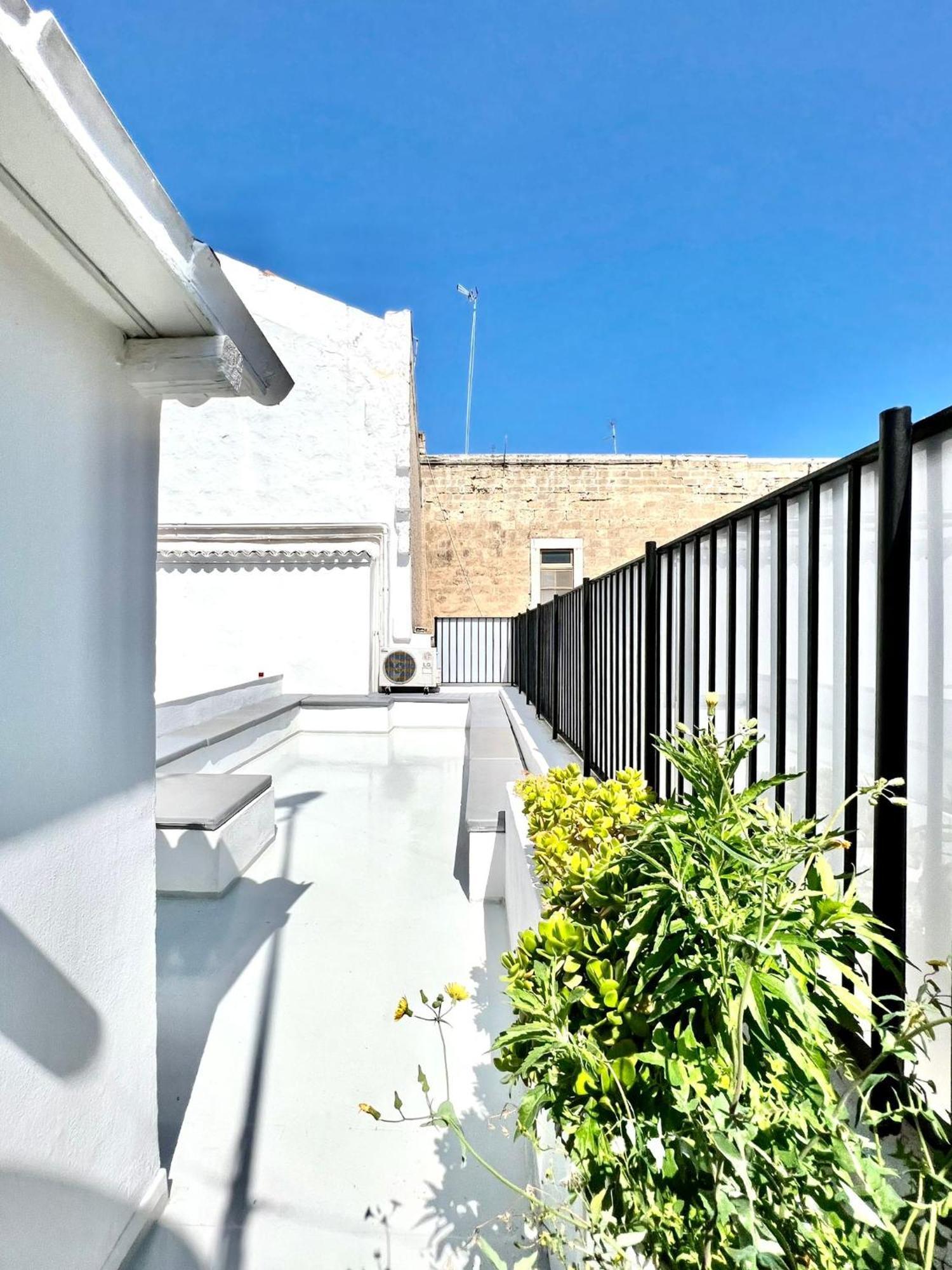 Saint Patrick Guest House Barletta Exterior foto